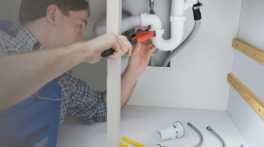 Local expert plumbing services in Frederick, IL